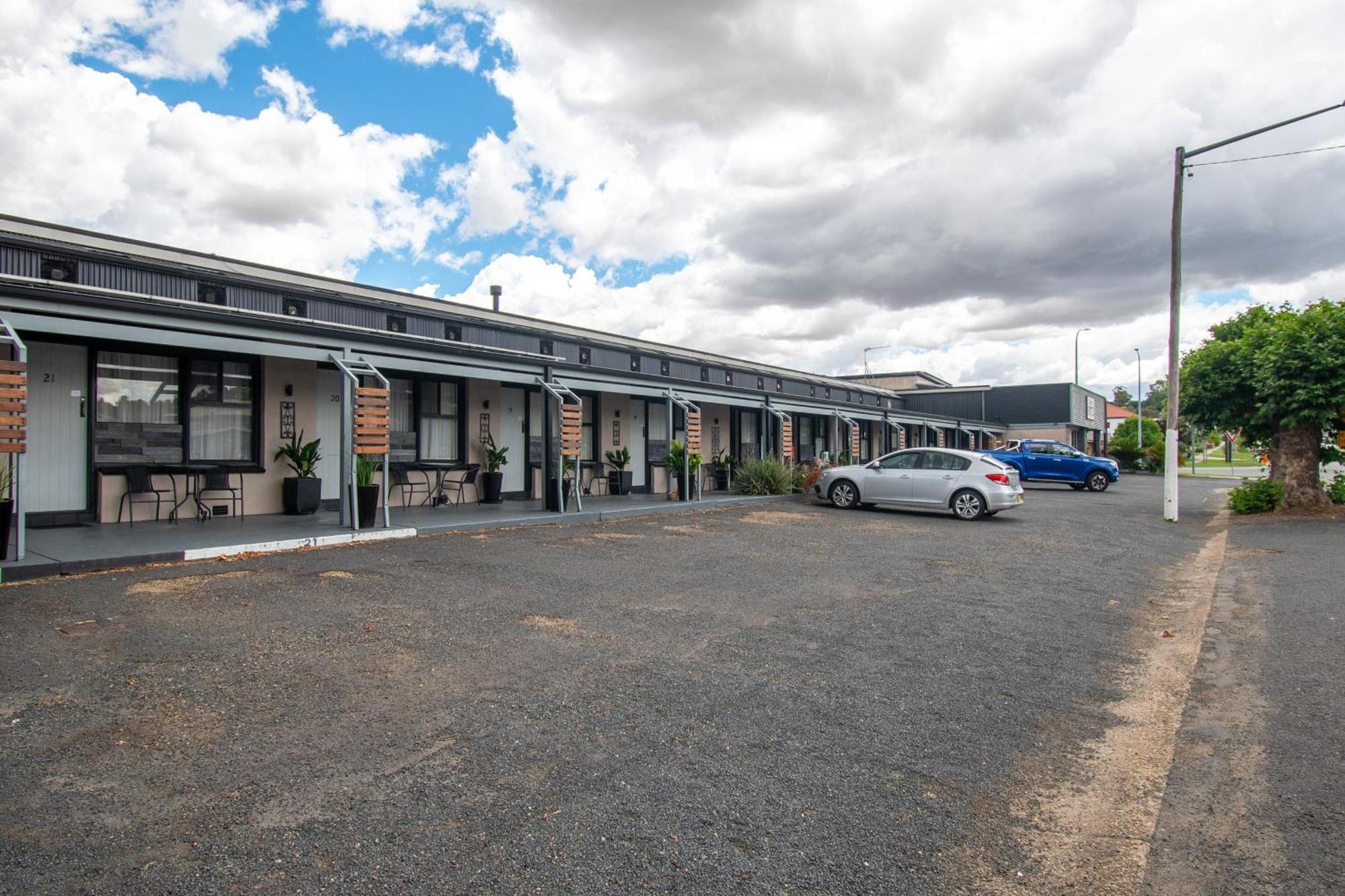 Gundagai Motel Exterior photo