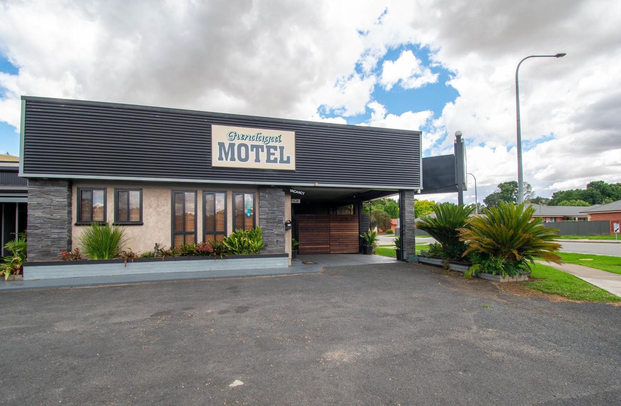 Gundagai Motel Exterior photo